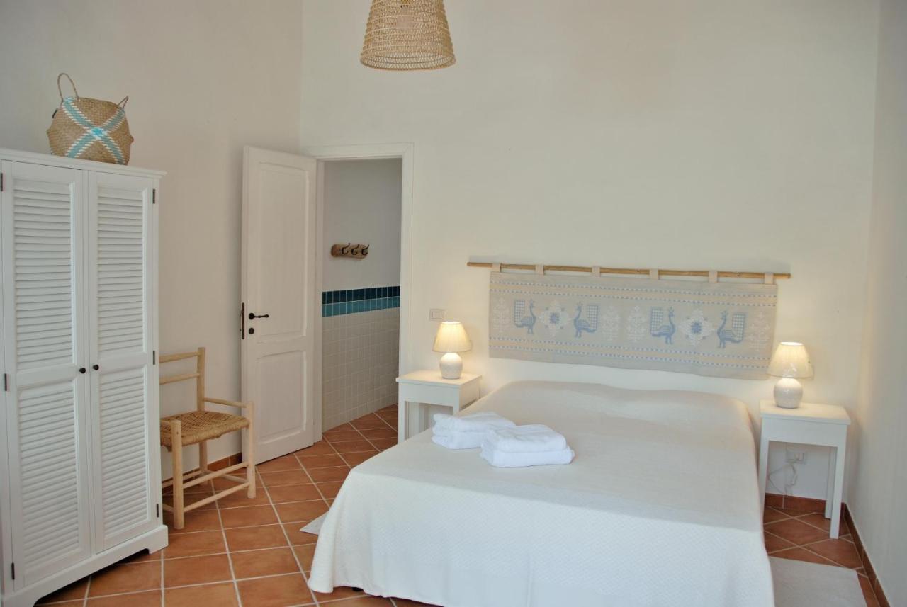 B&B Giallo Limone Teulada Eksteriør bilde